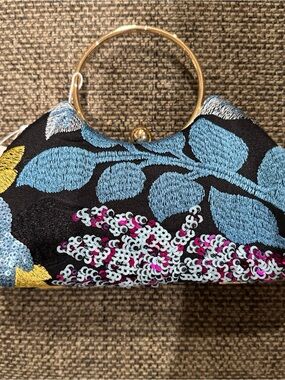 Urban Expressions Beaded Sequin Bag Brass Handle Blue Floral Kiss Lock